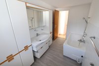 1+2 OG rechts_Badezimmer_www.villingen.immobilien 1+2 OG rechts_Badezimmer_www.villingen.immobilien