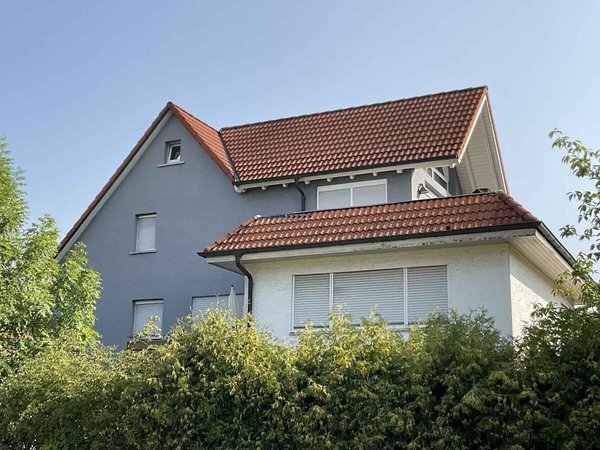 Außenansicht_Straßenseite_www.villingen.immobilien