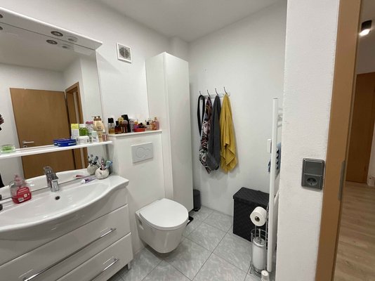 Badezimmer_www.villingen.immobilien Badezimmer_www.villingen.immobilien