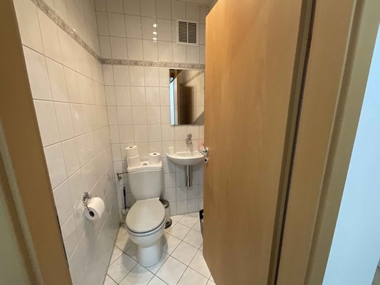 Separates WC_www.villingen.immobilien Separates WC_www.villingen.immobilien